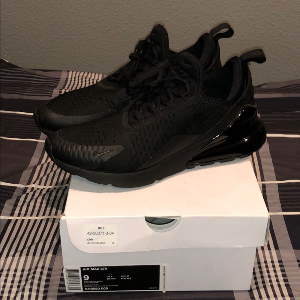 Air Max 270